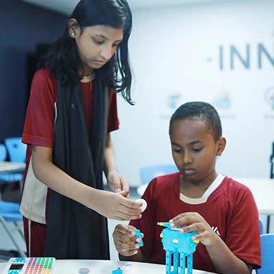 Small hands Big ideas